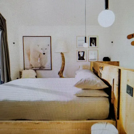 Modern And Comfortable In Apartment